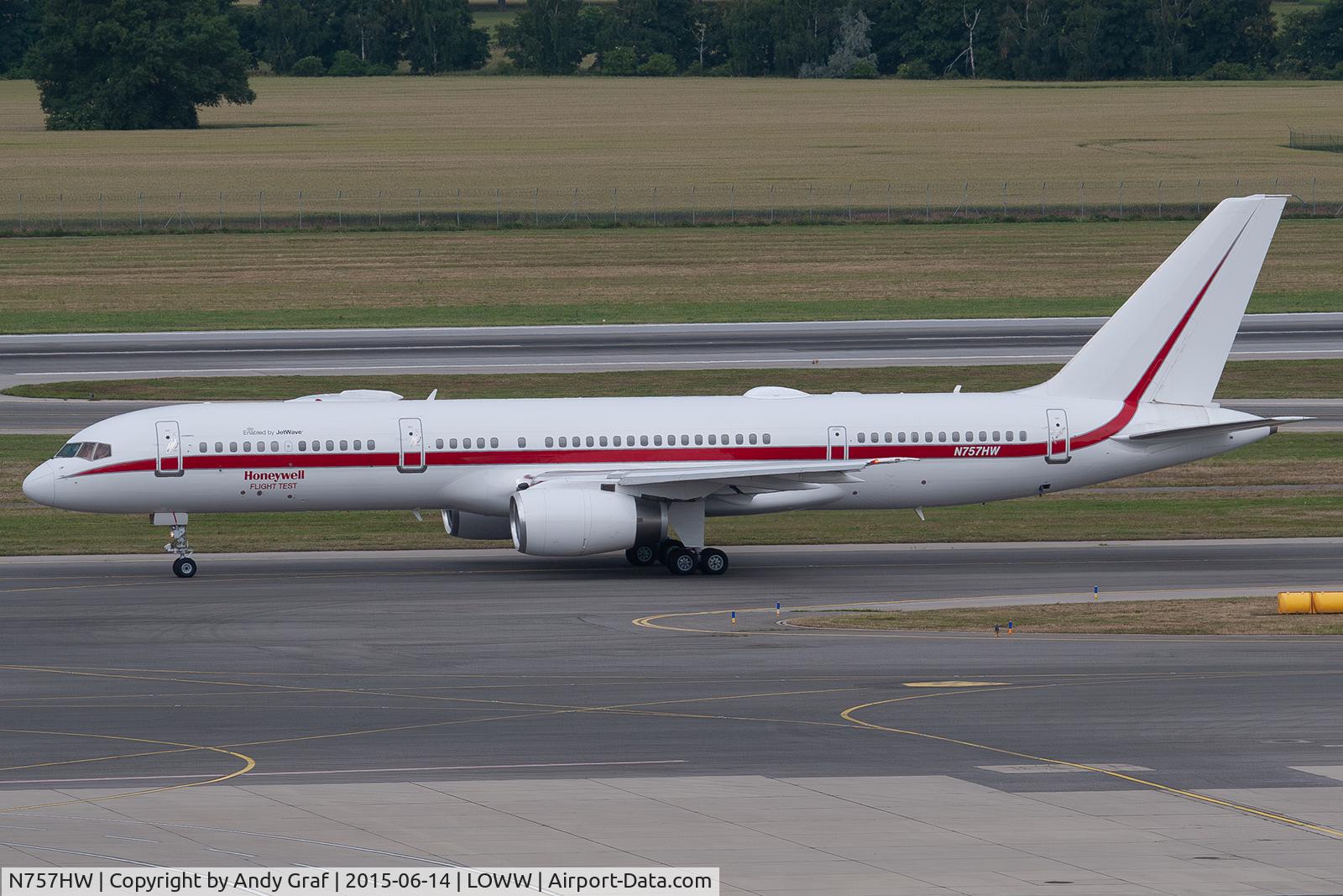 N757HW, 1982 Boeing 757-225 C/N 22194, Honeywell 757-200