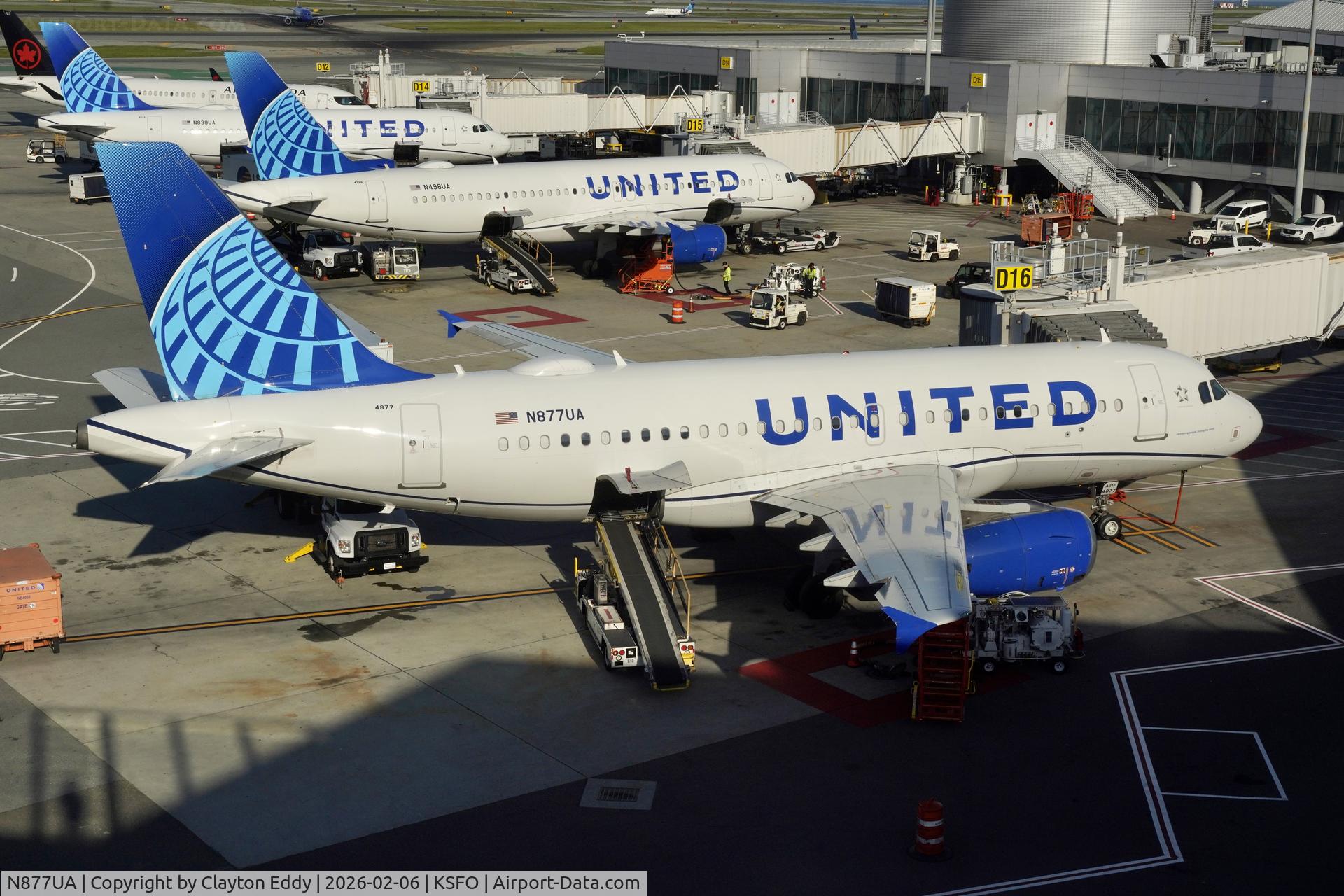 N877UA, 2004 Airbus A319-132 C/N 2232, Sky Terrace SFO 2026