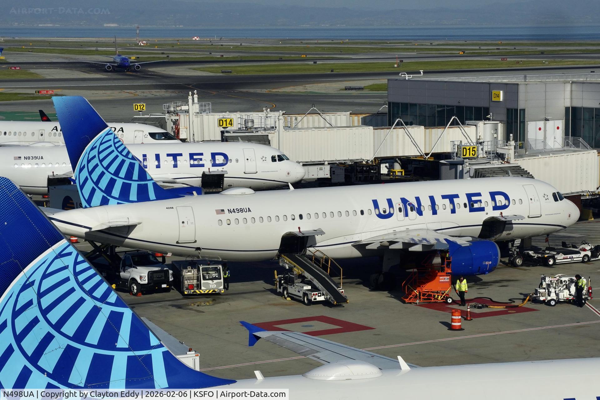 N498UA, 2002 Airbus A320-232 C/N 1865, Sky Terrace SFO 2026
