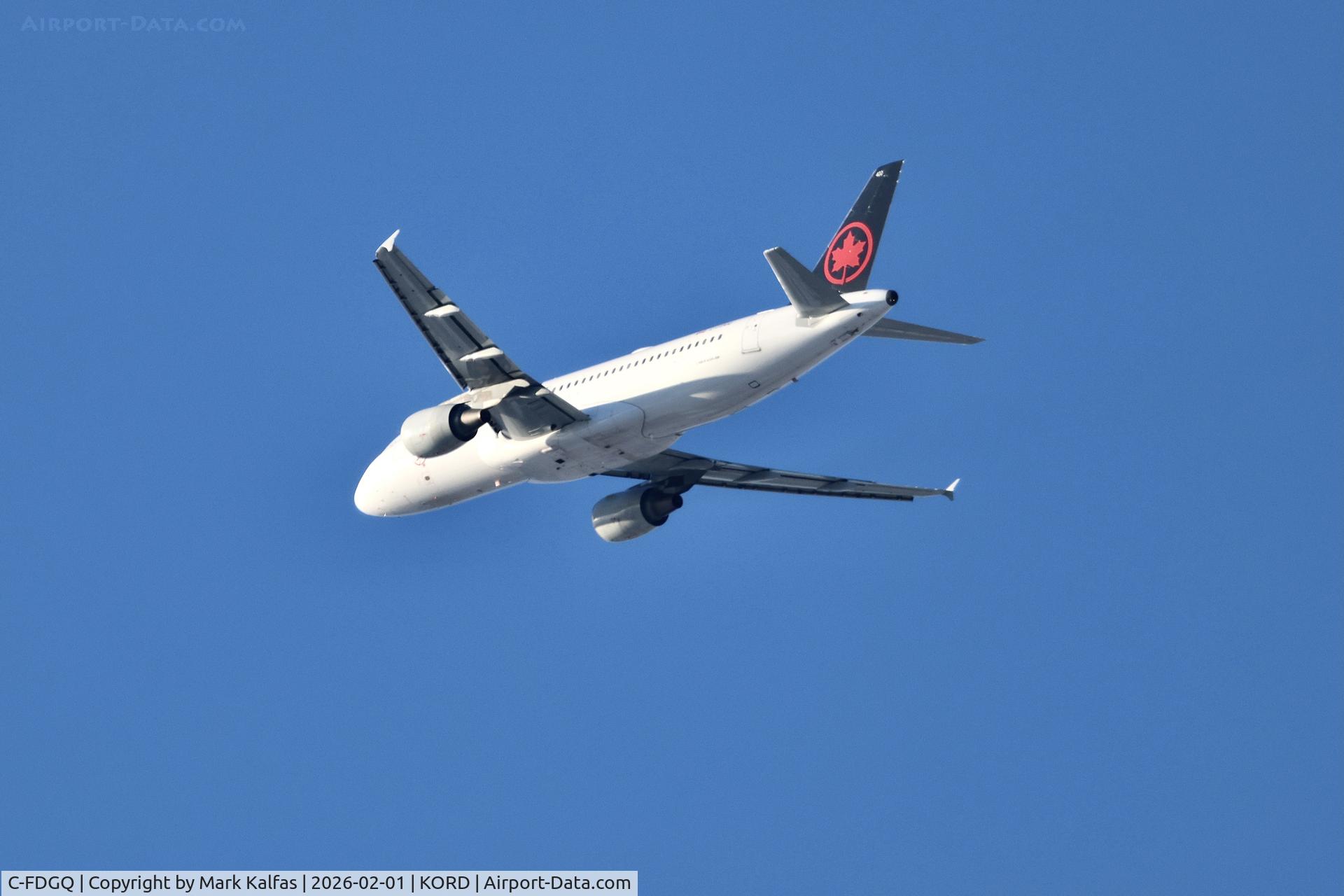 C-FDGQ, 1969 Cessna 172K Skyhawk C/N 17258090, A320 Air Canada Airbus A320 C-FDGQ ACA1049 ORD-YVR 689A1535.JPG