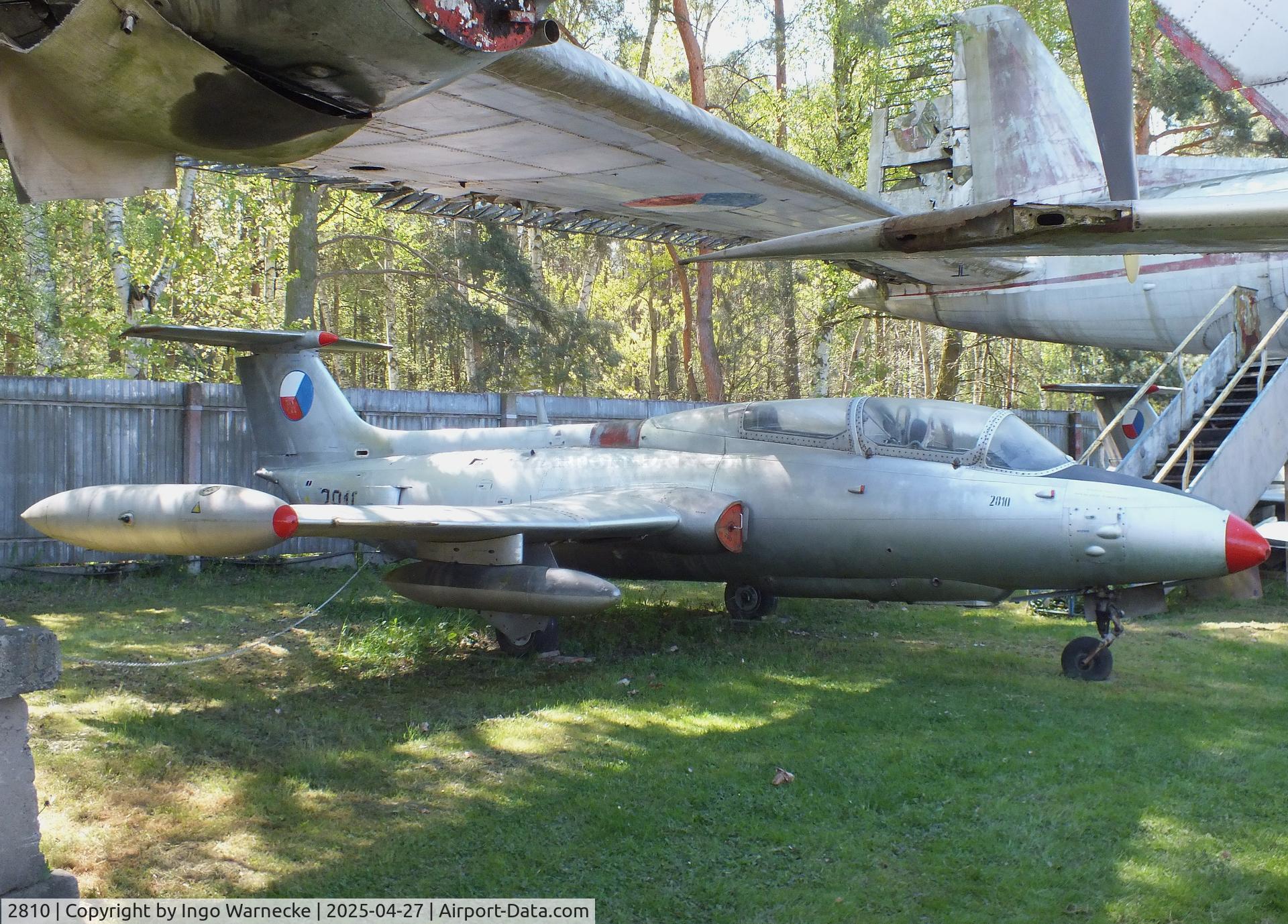 2810, 1968 Aero L-29R Delfin C/N 892810, Aero L-29R Delfin MAYA at the Air Park Zruč-Senec