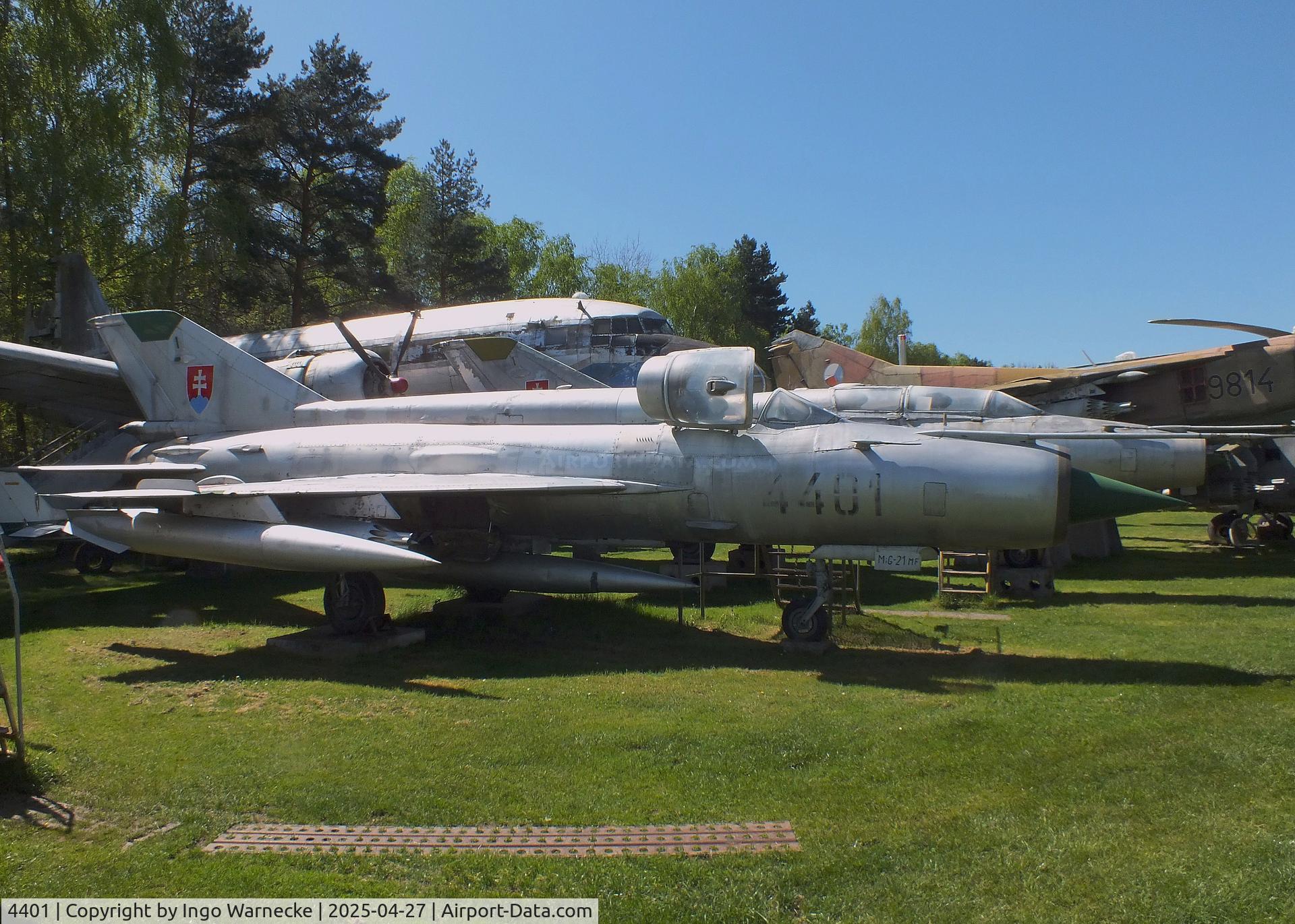 4401, Mikoyan-Gurevich MiG-21MF C/N 964401, Mikoyan i Gurevich MiG-21MF FISHBED-J at the Air Park Zruč-Senec