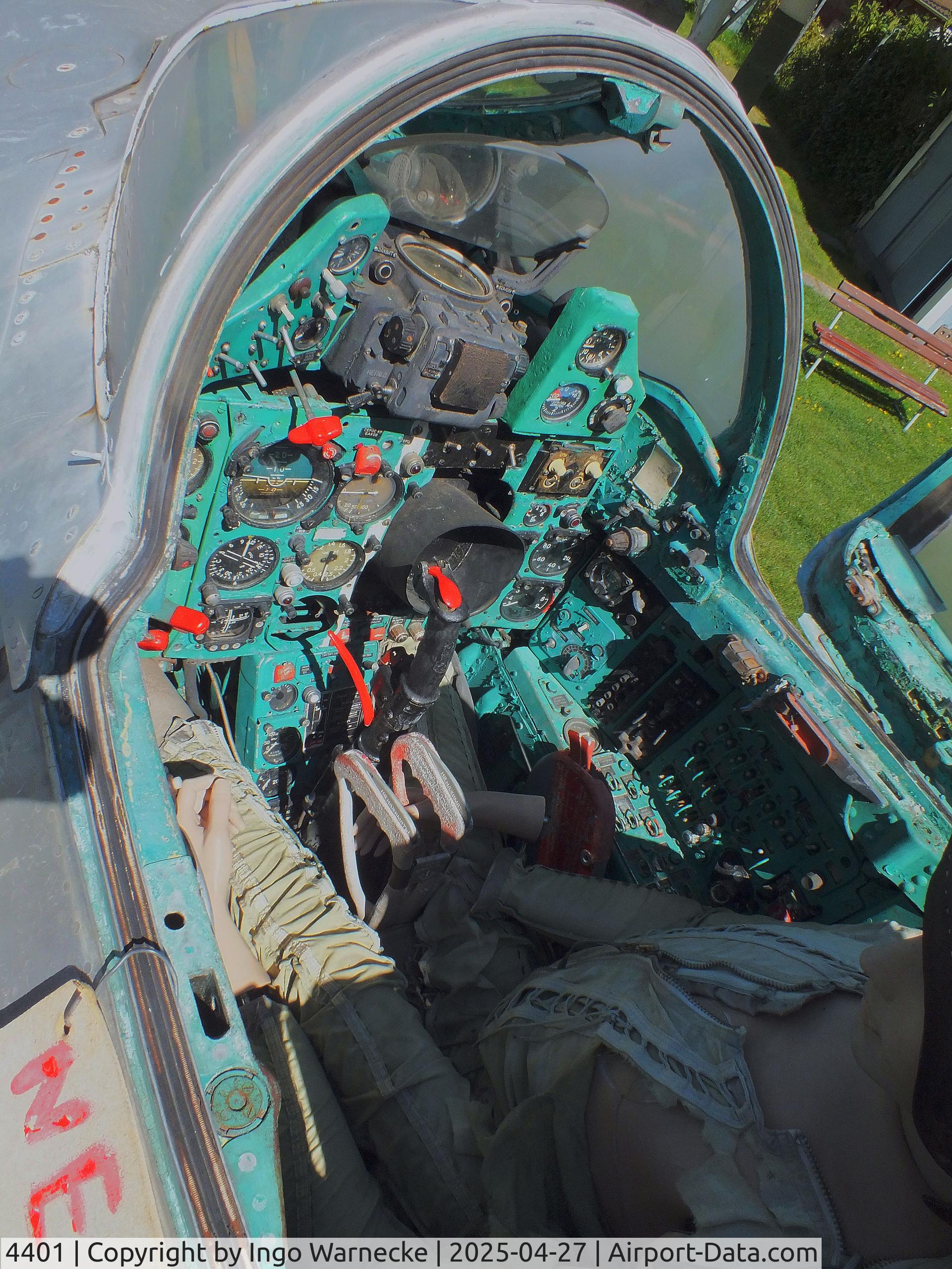 4401, Mikoyan-Gurevich MiG-21MF C/N 964401, Mikoyan i Gurevich MiG-21MF FISHBED-J at the Air Park Zruč-Senec #c