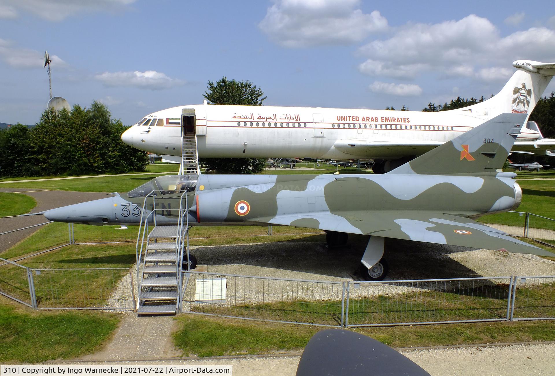 310, Dassault Mirage IIIR C/N 310, Dassault Mirage III R (really c/n 310, displayed as '304') at the Flugausstellung P. Junior, Hermeskeil