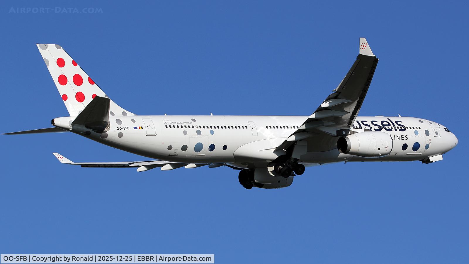 OO-SFB, 2008 Airbus A330-343X C/N 915, at ebbr