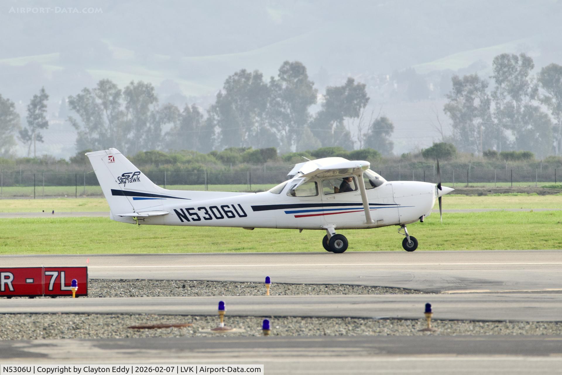 N5306U, 2002 Cessna 172S C/N 172S9264, Livermore airport in California 2026