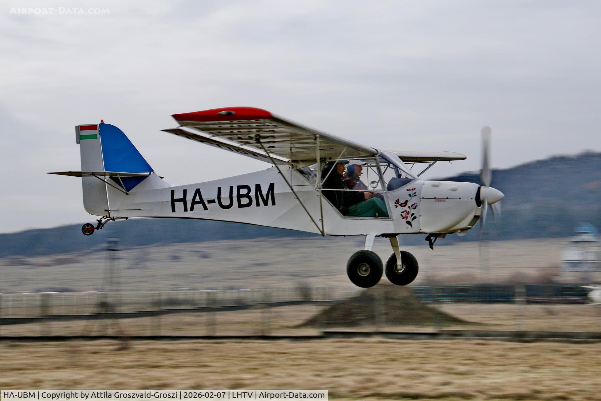 HA-UBM, 2004 Apollo Fox C/N 270904, LHTV - Tótvázsony Airport, Kövesgyürpuszta, Hungary
