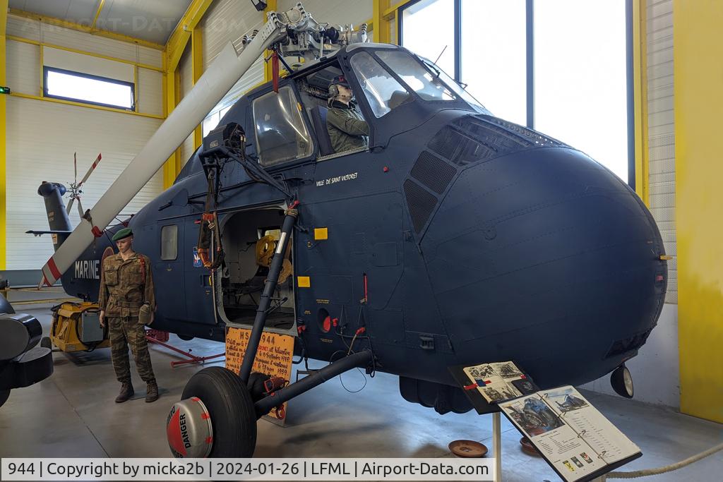 944, Sikorsky HSS-1 Seabat C/N SA41, Preserved