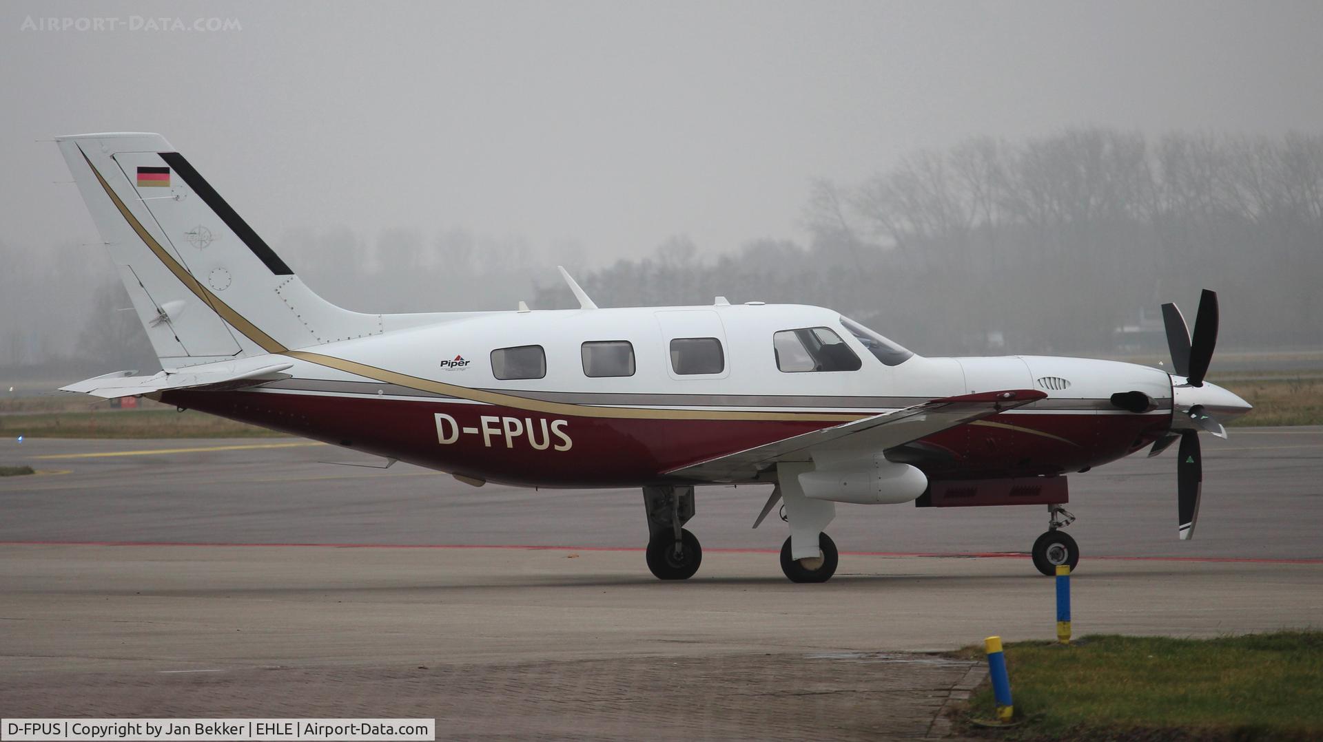 D-FPUS, Piper / Beaumont PA-46-500TP Malibu Meridian C/N 4697079, Lelystad Airport on a foggy morning