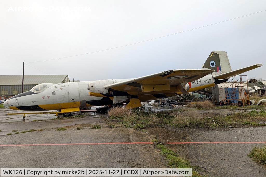 WK126, 1964 English Electric Canberra TT.18 C/N R3/EA3/6640, Preserved