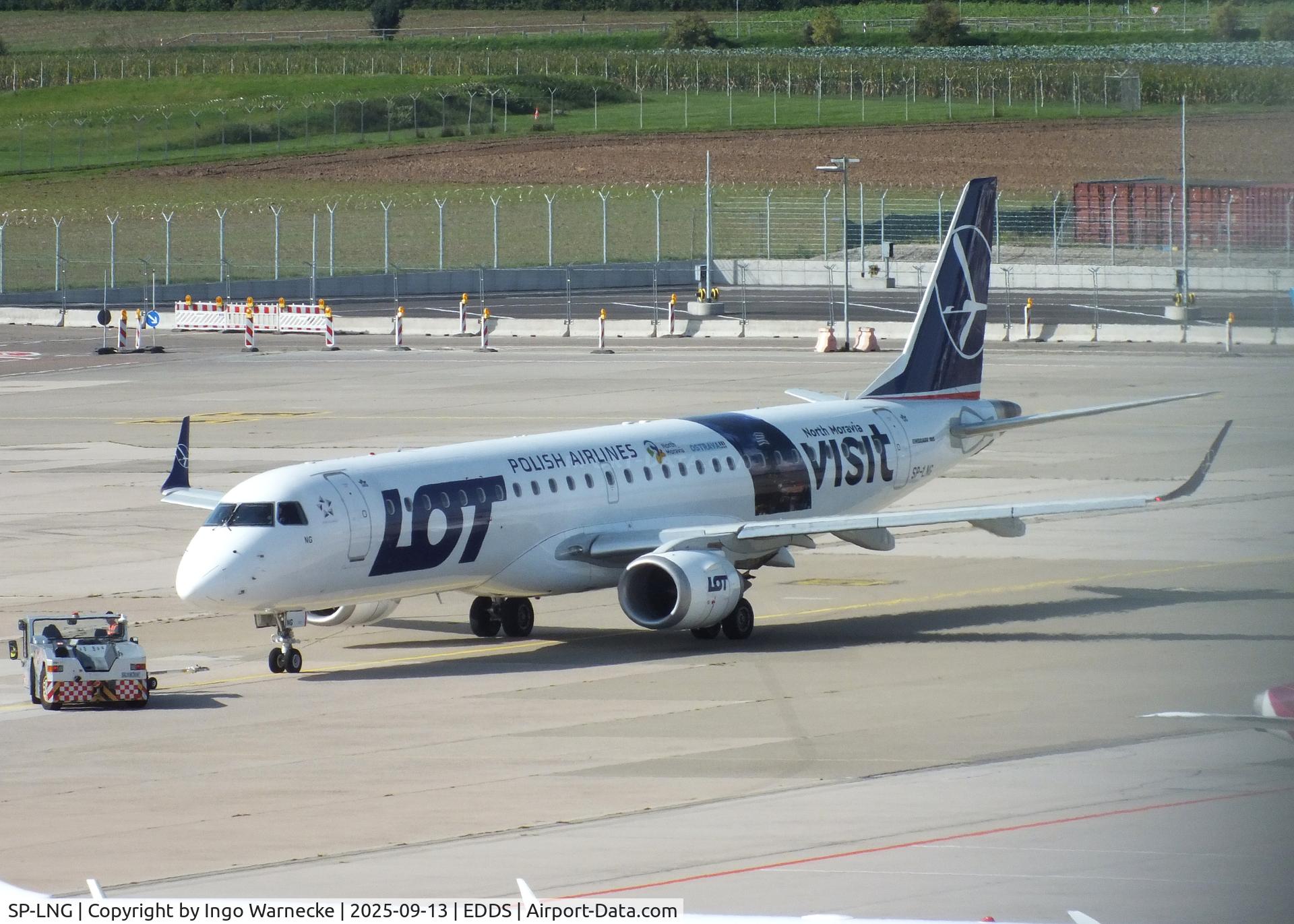 SP-LNG, 2008 Embraer ERJ 195AR C/N 19000237, EMBRAER ERJ-195-AR of LOT at Stuttgart airport