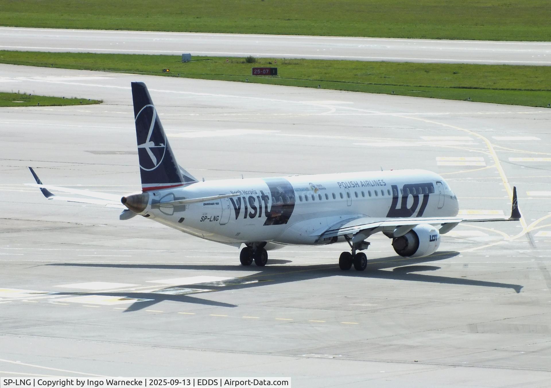 SP-LNG, 2008 Embraer ERJ 195AR C/N 19000237, EMBRAER ERJ-195-AR of LOT at Stuttgart airport