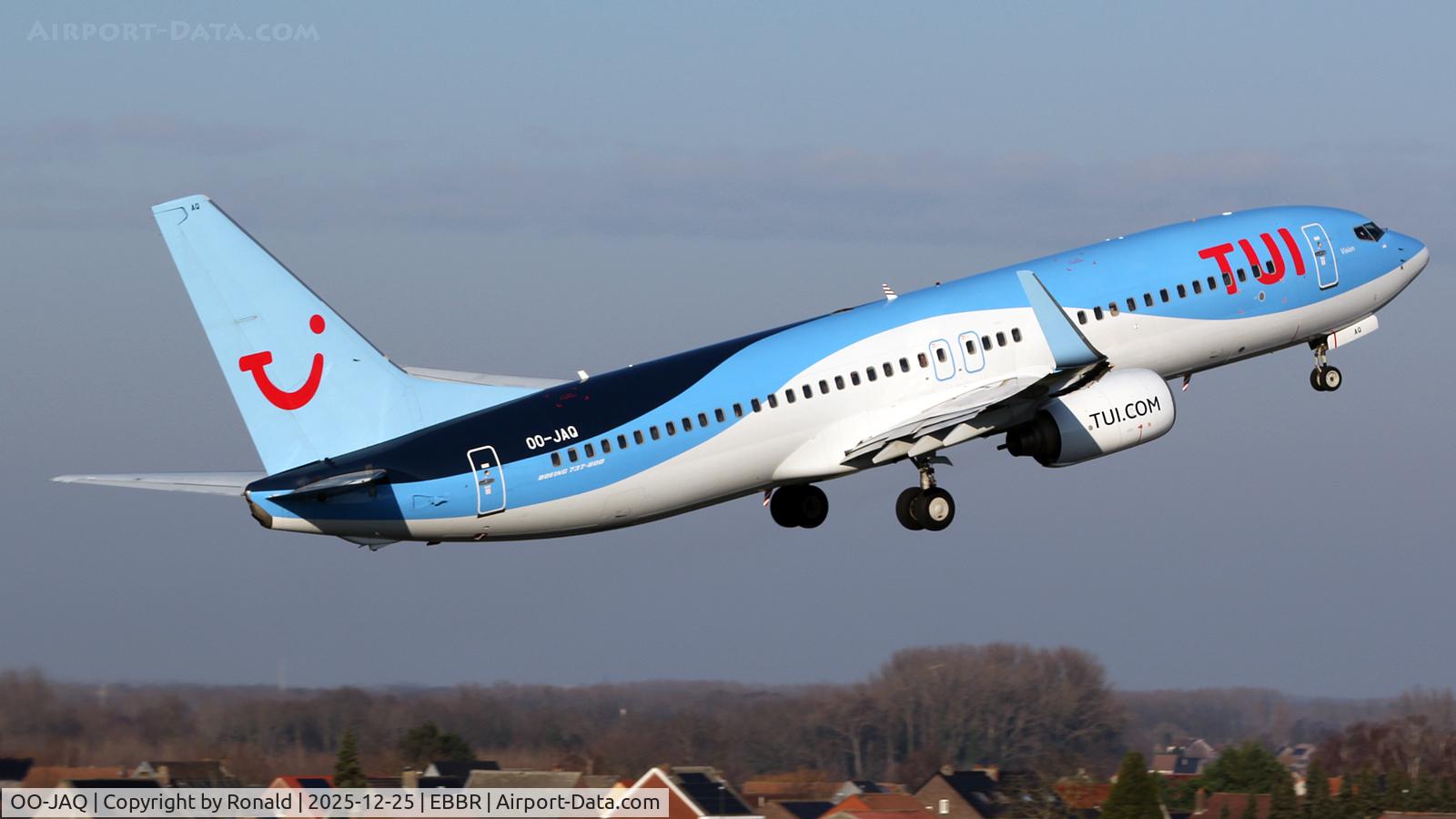 OO-JAQ, 2009 Boeing 737-8K5 C/N 35148, at ebbr