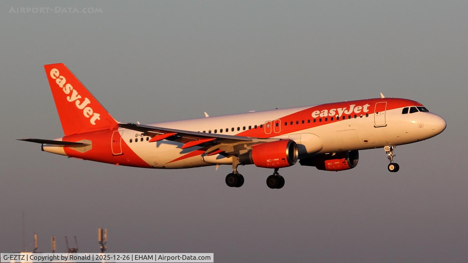 G-EZTZ, 2010 Airbus A320-214 C/N 4556, at eham