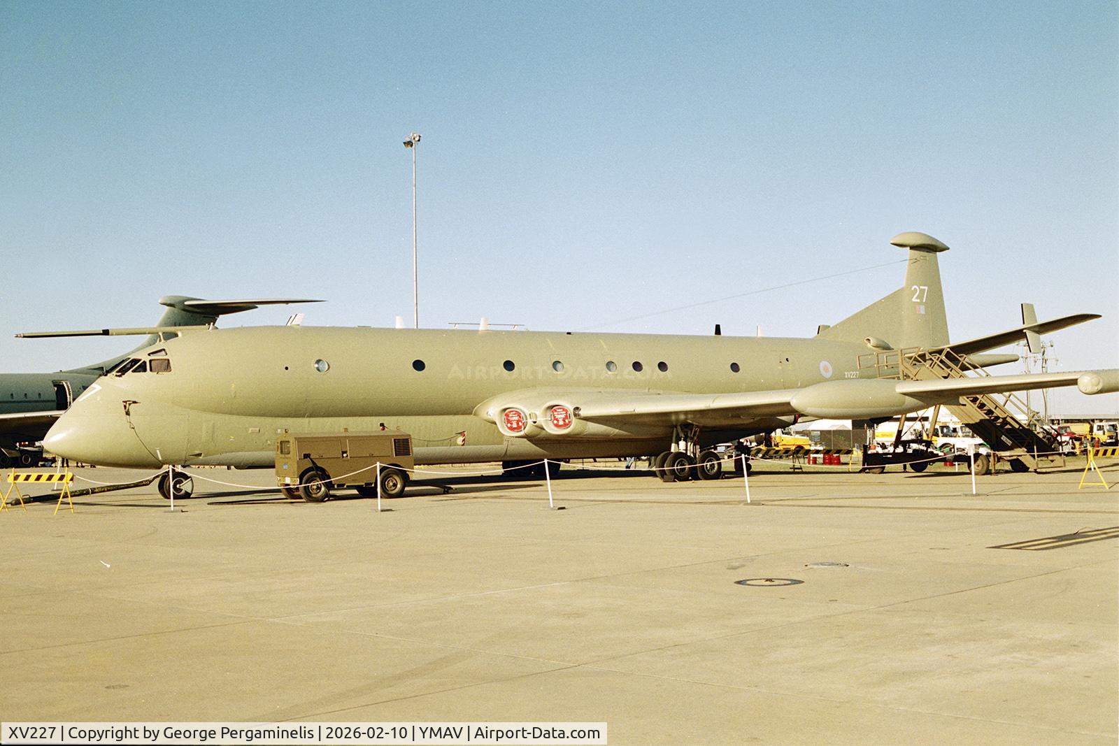 XV227, Hawker Siddeley Nimrod MR.2P C/N 8002, Avalon Airshow 2001.