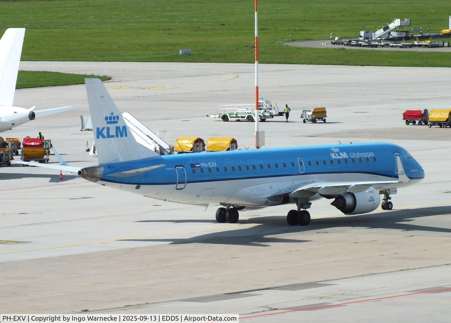PH-EXV, 2018 Embraer ERJ-190STD (ERJ-190-100) C/N 19000750, EMBRAER ERJ-190STD of KLM Cityhopper at Stuttgart airport
