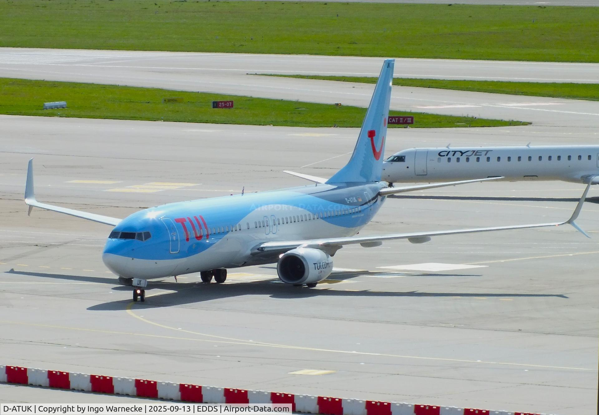 D-ATUK, 2011 Boeing 737-8K5 C/N 39094, Boeing 737-8K5 of TUI fly at Stuttgart airport