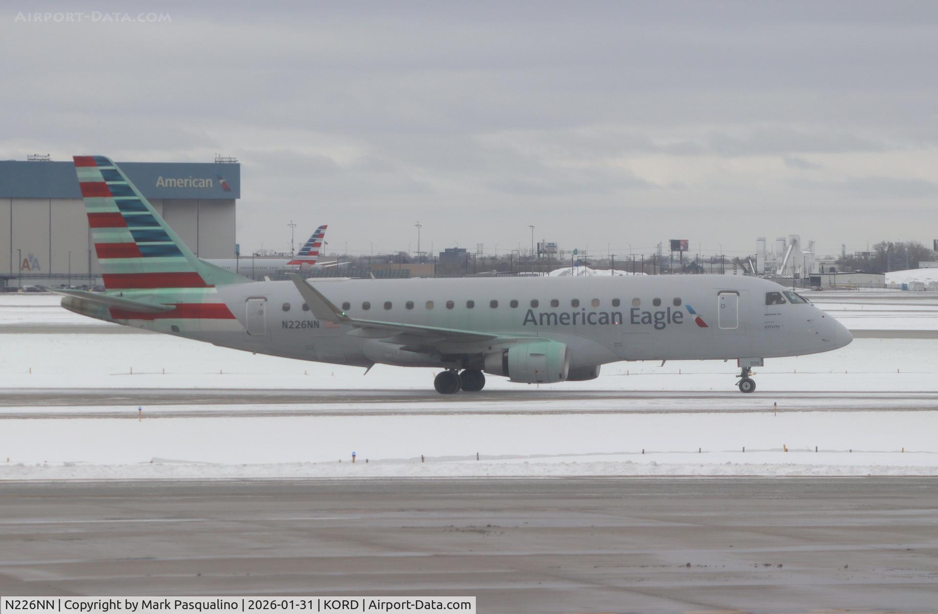 N226NN, 2016 Embraer 175LR (ERJ-170-200LR) C/N 17000540, ERJ-170-200LR