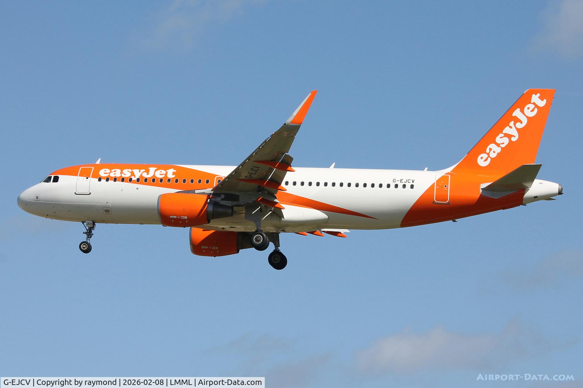 G-EJCV, Airbus A320-214 C/N 06651, Airbus A320-214 reg G-EJCV on final approach for RW31, landing in Malta.
