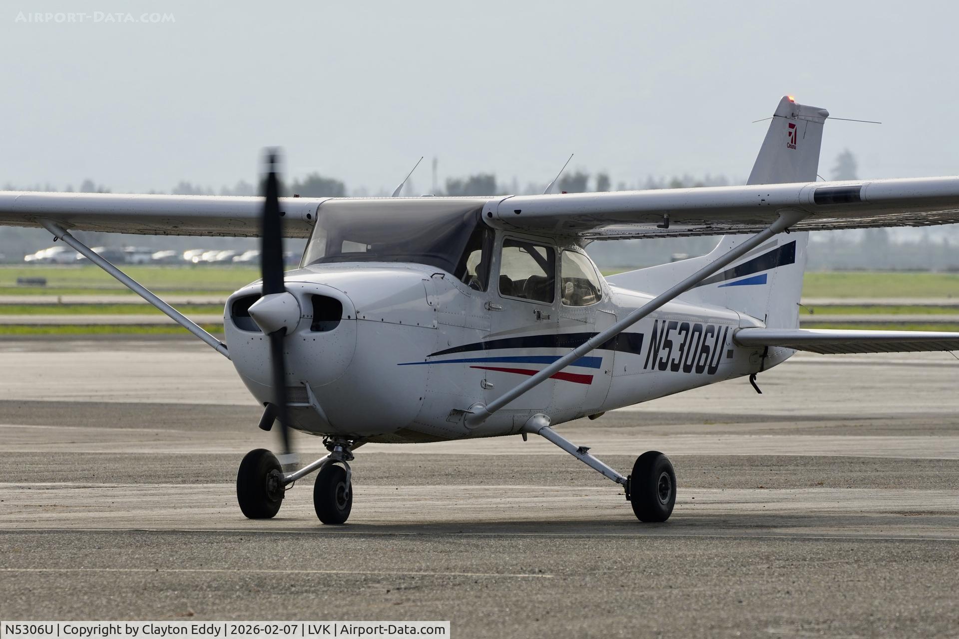N5306U, 2002 Cessna 172S C/N 172S9264, Livermore airport in California 2026