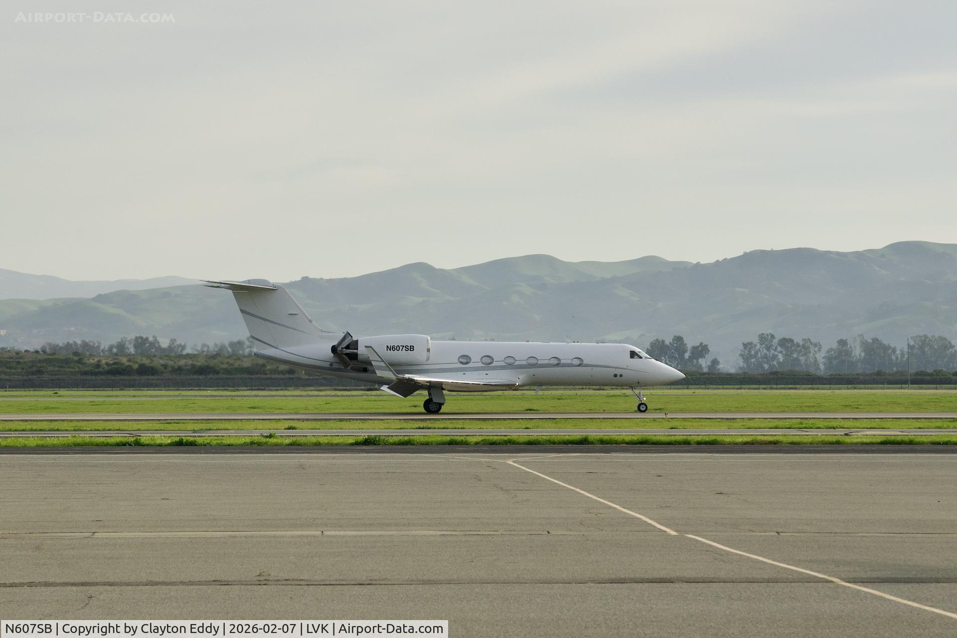 N607SB, 1997 Gulfstream Aerospace G-IV C/N 1308, Livermore airport in California 2026