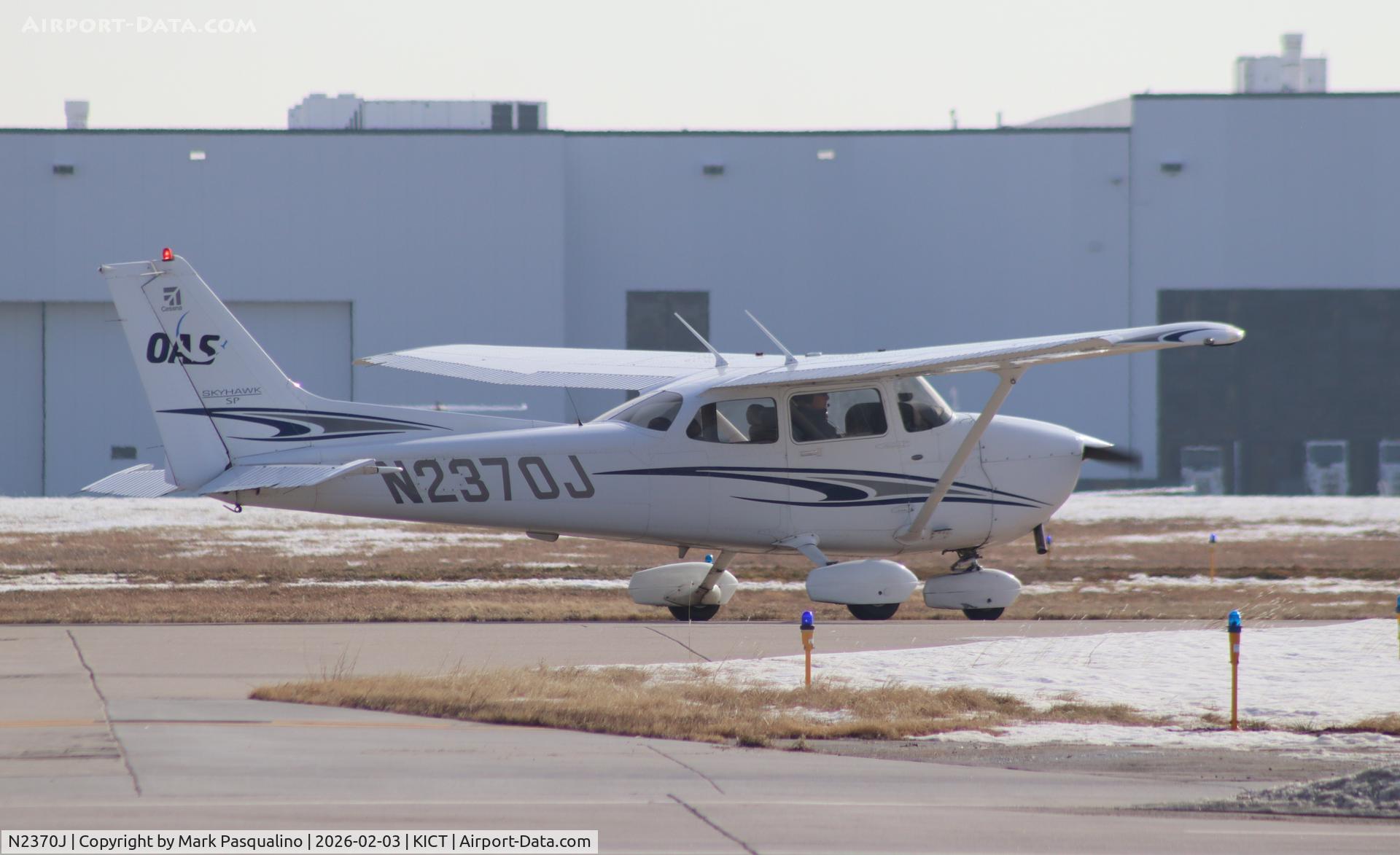 N2370J, 2005 Cessna 172S C/N 172S10100, Cessna 172S