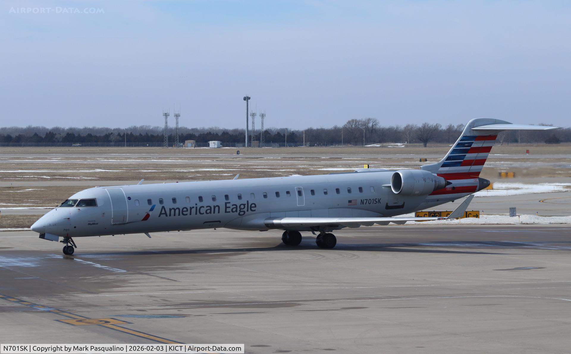 N701SK, 2004 Bombardier CRJ-700 (CL-600-2C10) Regional Jet C/N 10133, CL-600-2C10