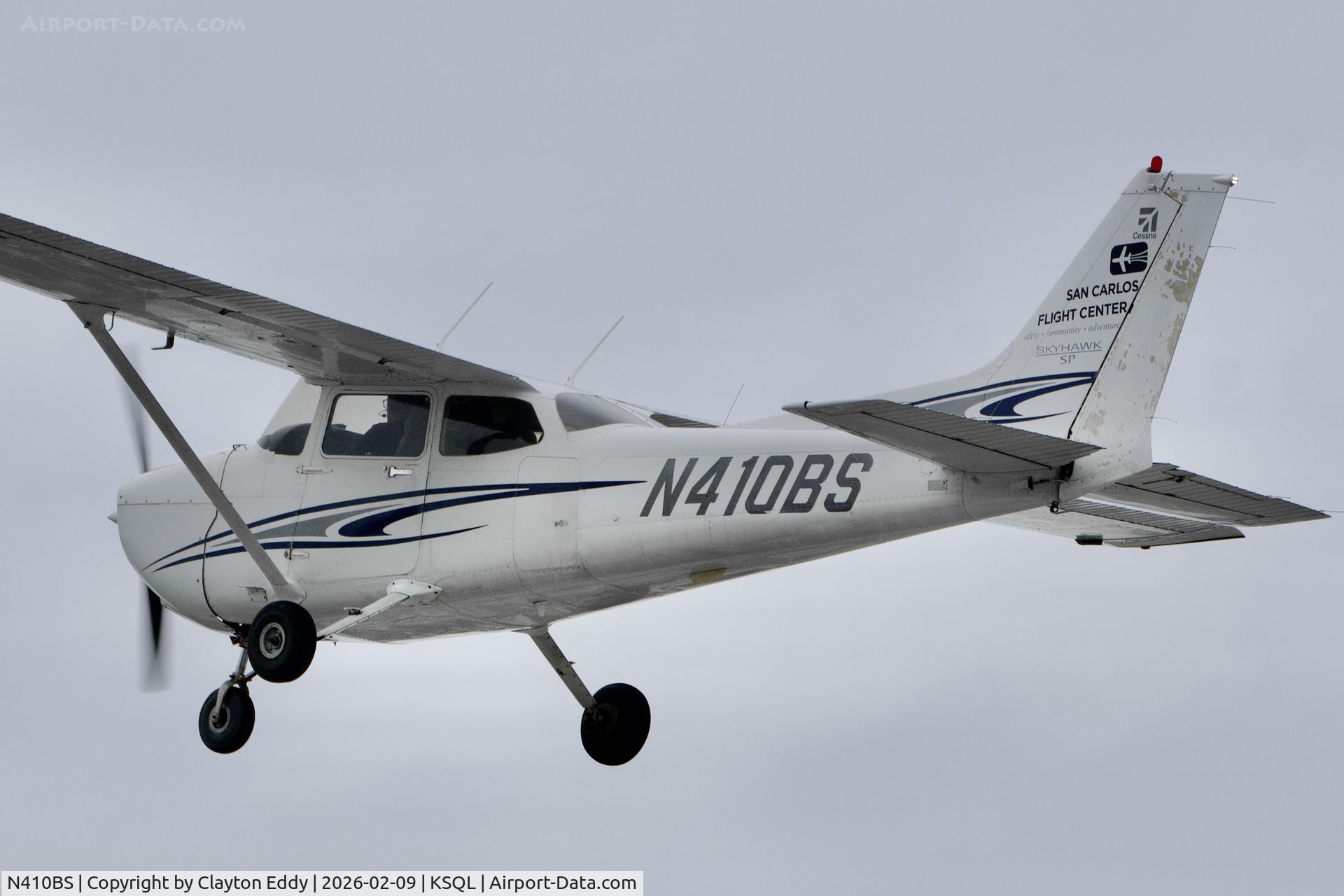 N410BS, 2005 Cessna 172S C/N 172S9966, San Carlos airport in California 2026