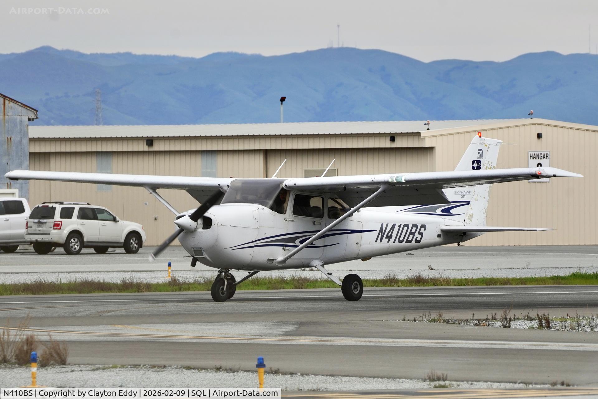 N410BS, 2005 Cessna 172S C/N 172S9966, San Carlos airport in California 2026