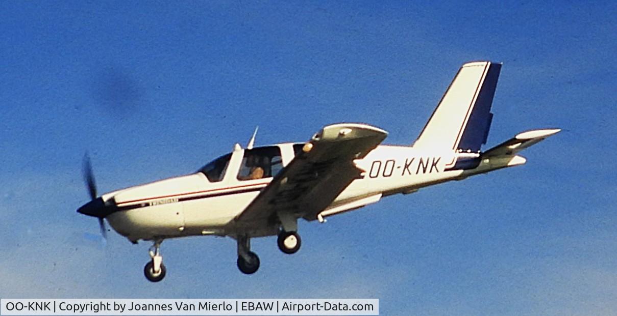 OO-KNK, 1989 Socata TB-20 Trinidad C/N 1013, ex-slide