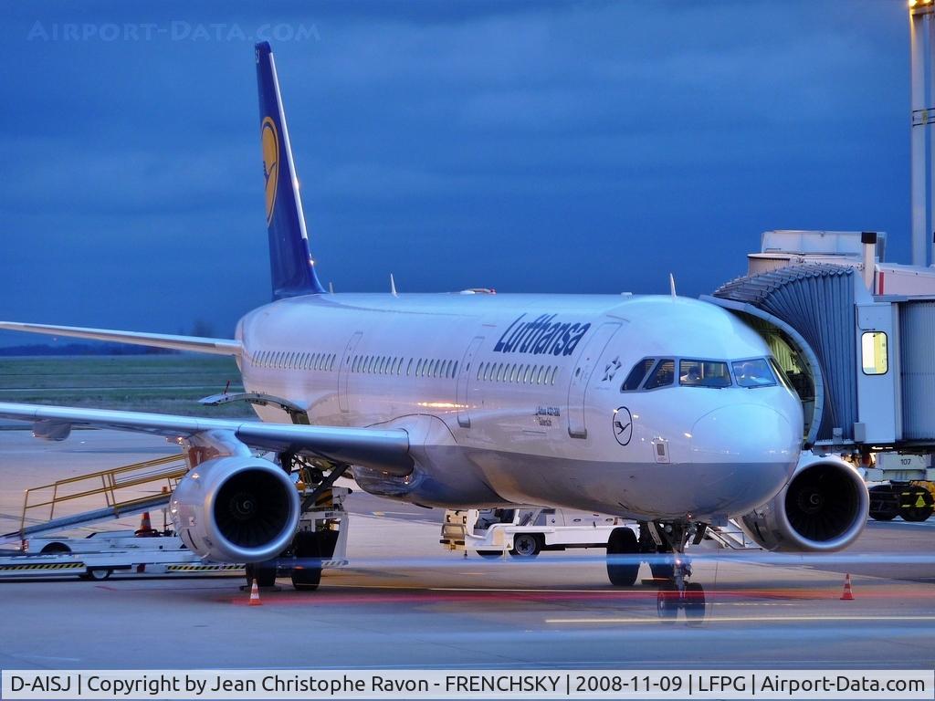 D-AISJ, 2008 Airbus A321-231 C/N 3360, Gütersloh  at CDG terminal 1