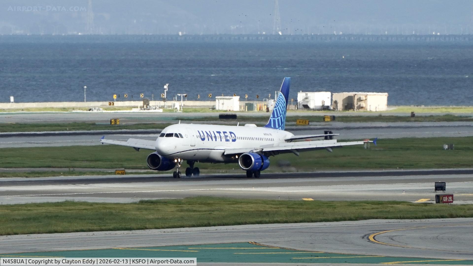 N458UA, 2000 Airbus A320-232 C/N 1163, SFO 2026