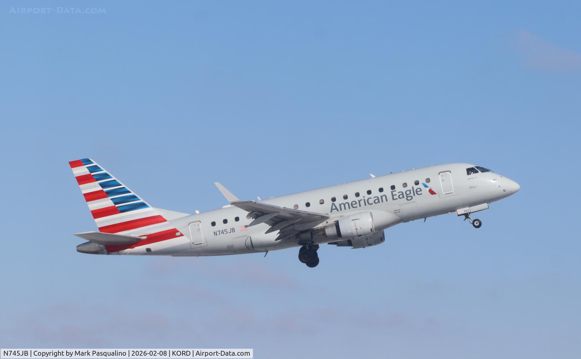 N745JB, 2005 Embraer 170SE (ERJ-170-100SE) C/N 17000071, ERJ-170-100SE