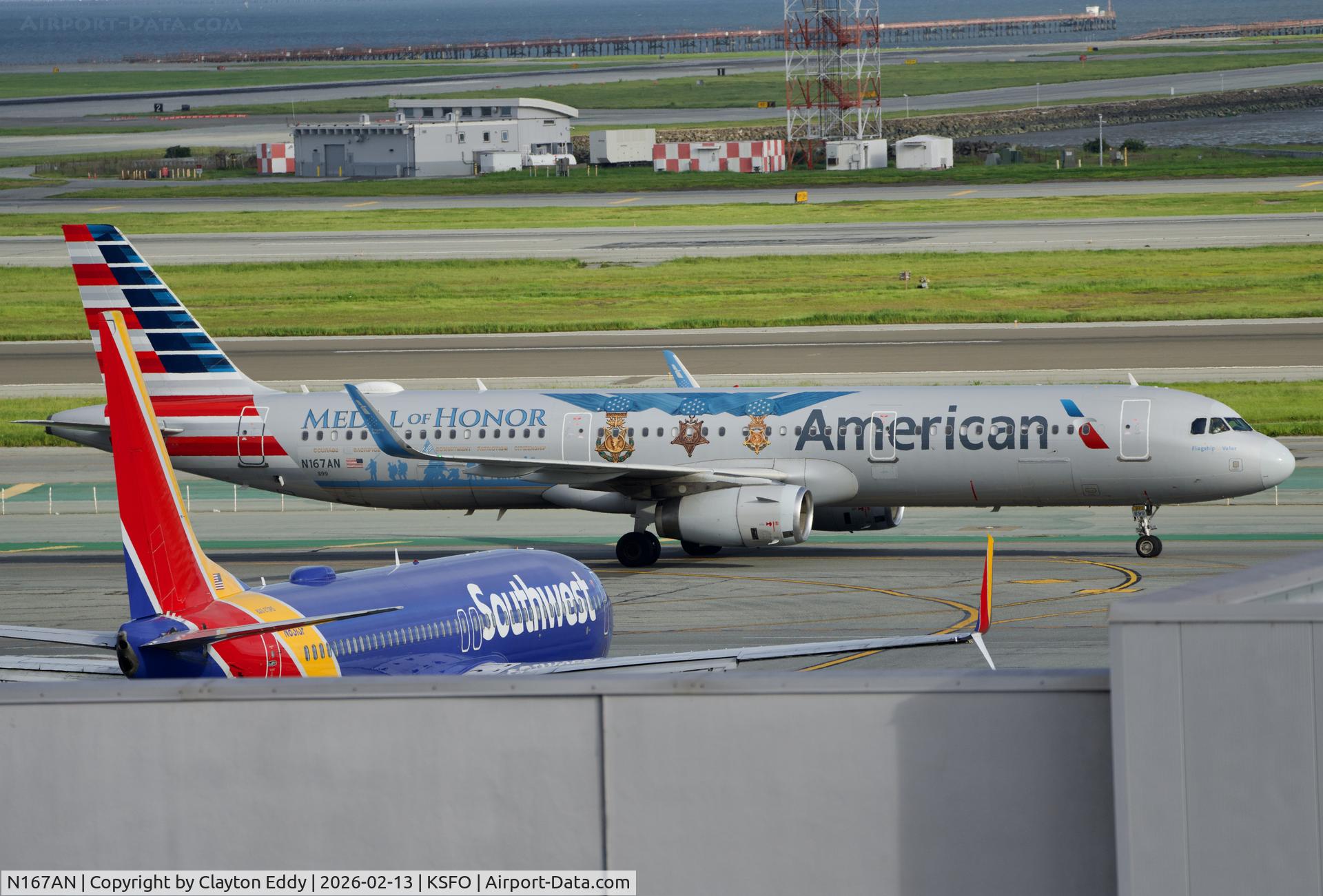 N167AN, 2016 Airbus A321-231 C/N 7013, SFO 2026