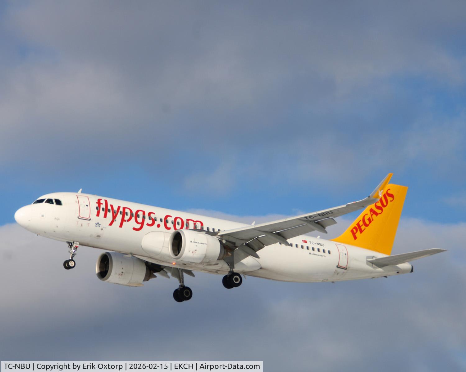 TC-NBU, 2018 Airbus A320-251N C/N 8247, TC-NBU landing rw 22L