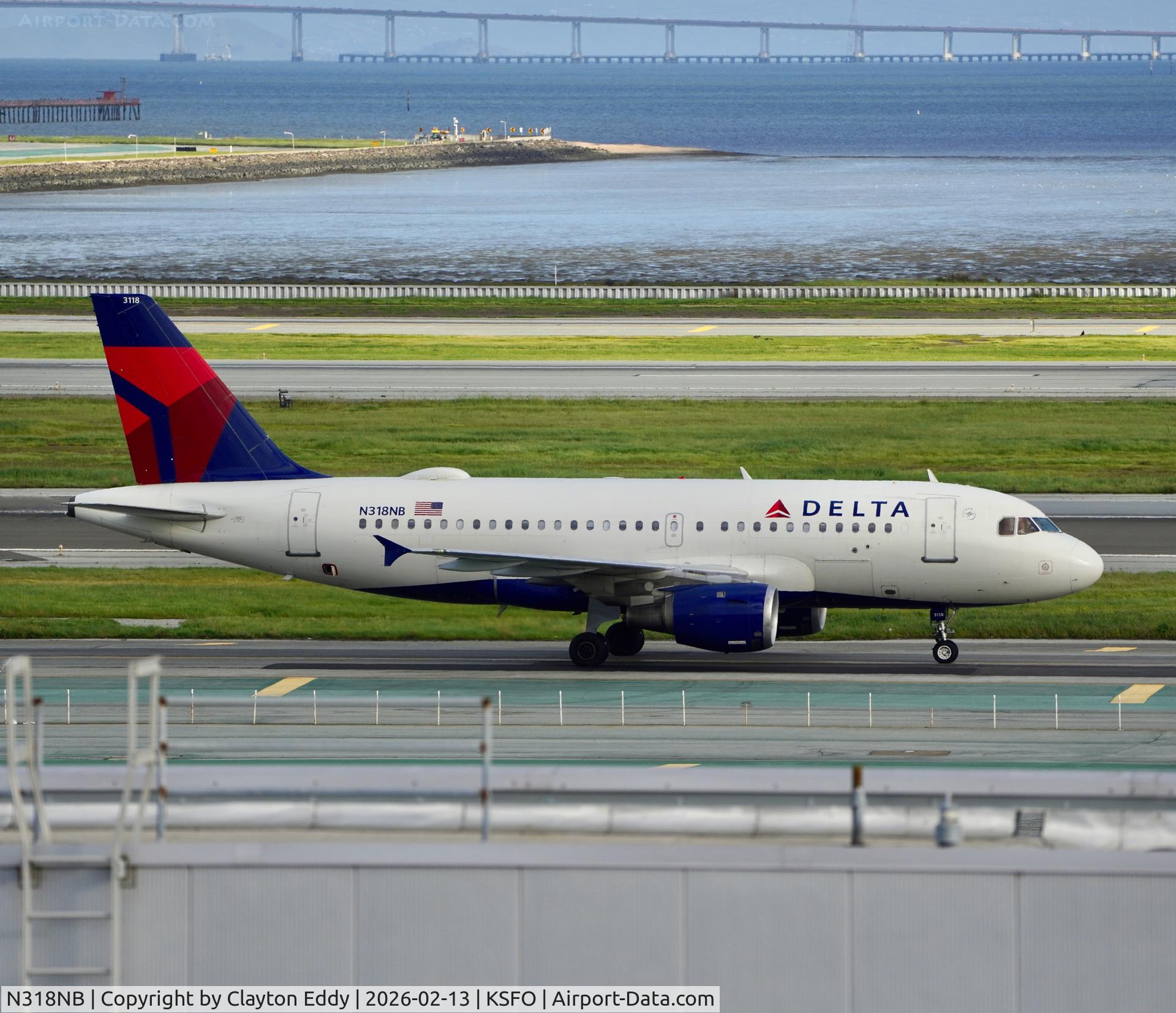 N318NB, 2000 Airbus A319-114 C/N 1325, SFO 2026