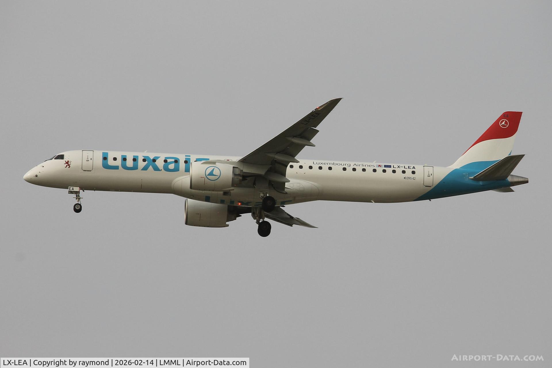 LX-LEA, Embraer ERJ-190-400STD C/N 19020199, Embraer ERJ-190-400STD reg LX-LEA of Luxair on final approach for RW13 landing in Malta.
