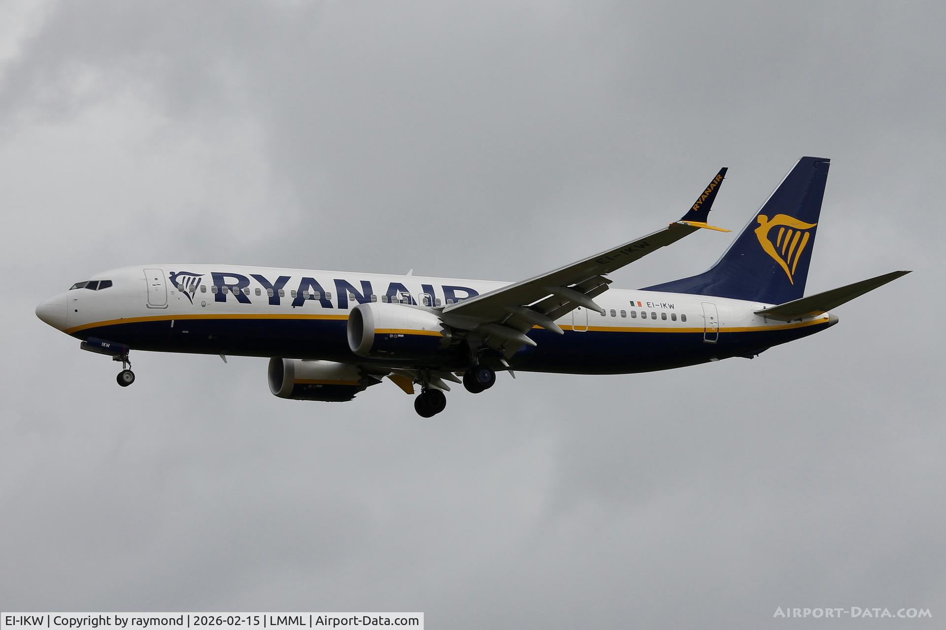 EI-IKW, 2025 Boeing 737 MAX 8-200 C/N 62391 / 9273, Boeing 737-MAX 8-200 reg EI-IKW of Ryanair on final approach for RW31 Malta.