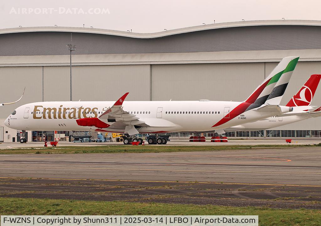 F-WZNS, 2025 Airbus A350-941 C/N 0699, C/n 0699 - To be A6-EXJ