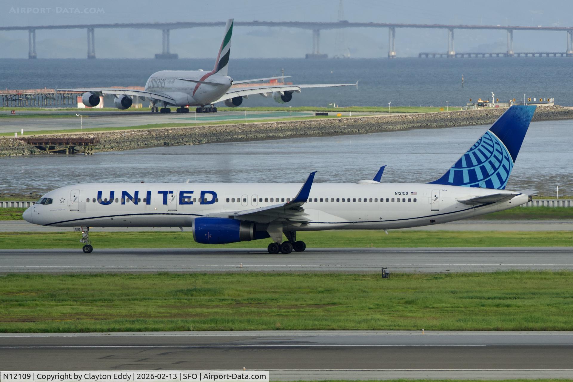 N12109, 1994 Boeing 757-224 C/N 27299, SFO 2026