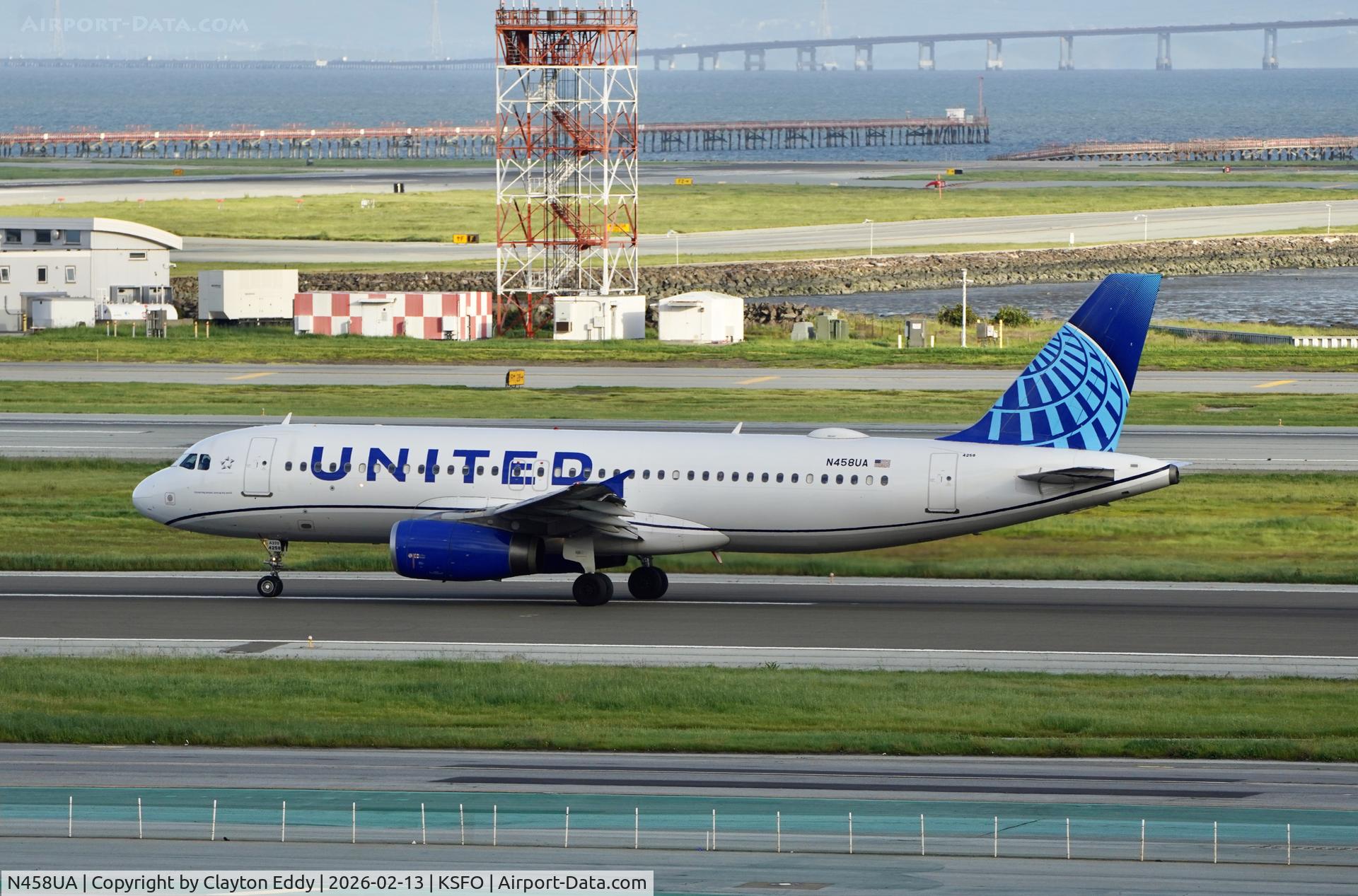 N458UA, 2000 Airbus A320-232 C/N 1163, SFO 2026