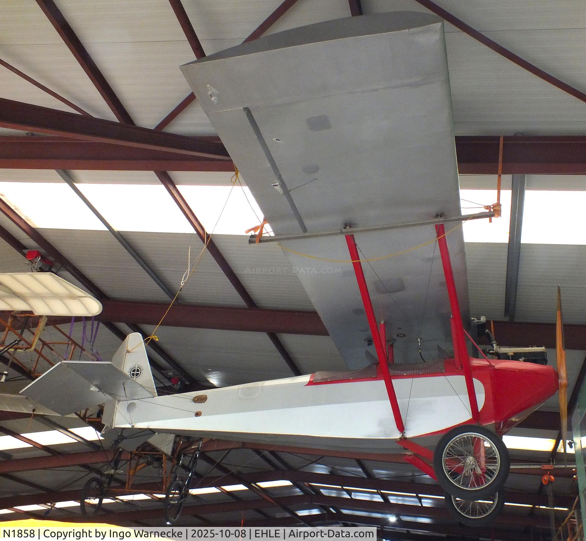 N1858, Pietenpol Air Camper C/N A7-1968, Pietenpol Air Camper at the Stichting Vroege Vogels / Early Birds Foundation at Lelystad airport