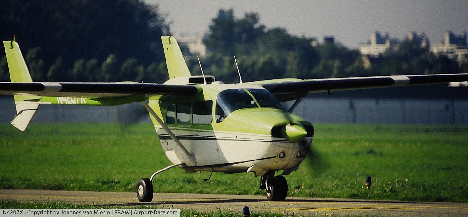 N4207X, Cessna 337 Super Skymaster C/N 337-0050, ex-slide