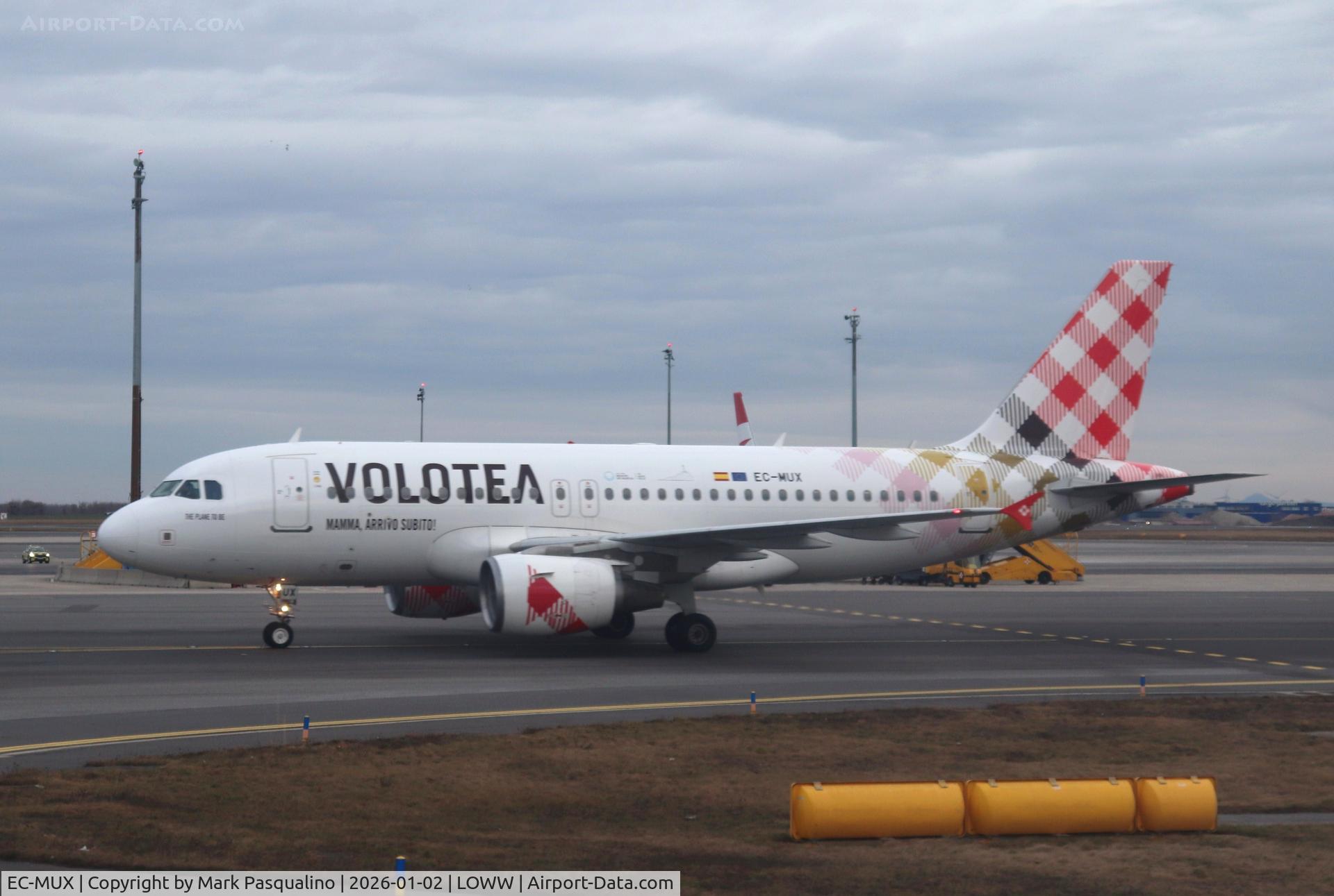 EC-MUX, 2003 Airbus A319-111 C/N 2037, Airbus A319-111