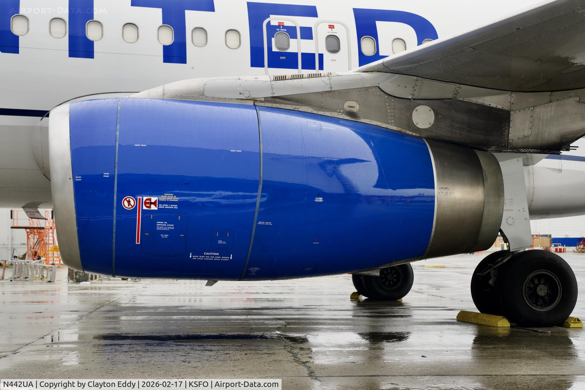 N442UA, 1998 Airbus A320-232 C/N 780, SFO 2026