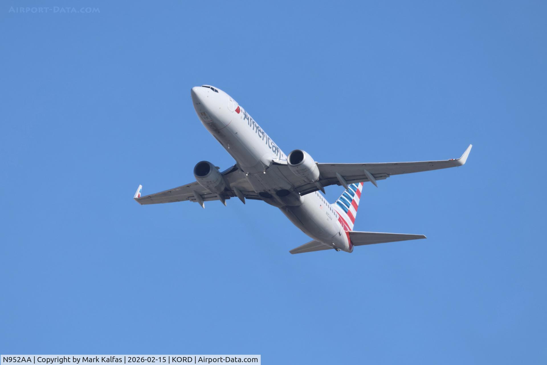 N952AA, 2000 Boeing 737-823 C/N 30088, B738 American Boeing 737-823 N952AA, AA2992 ORD-PHL