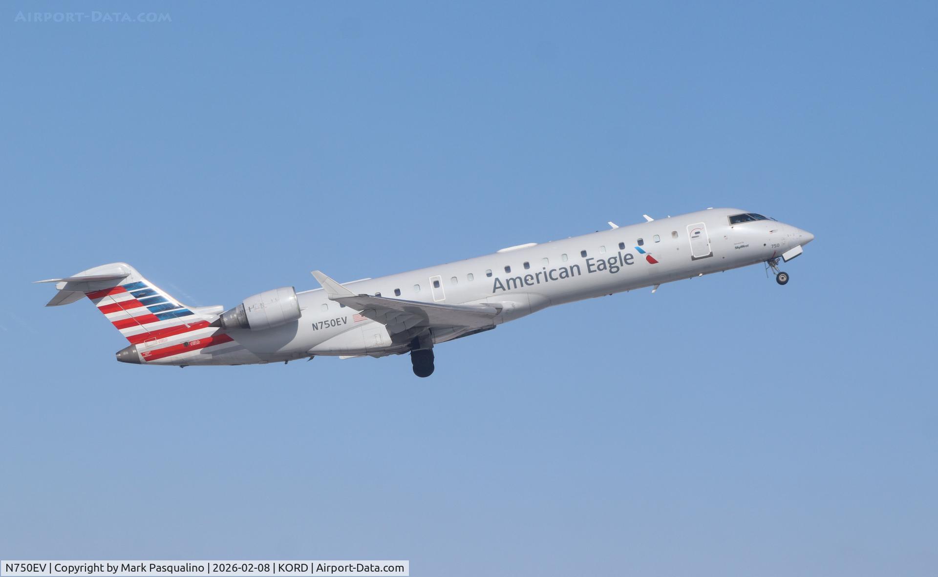 N750EV, 2004 Bombardier CRJ-701 (CL-600-2C10) Regional Jet C/N 10161, CL-600-2C10