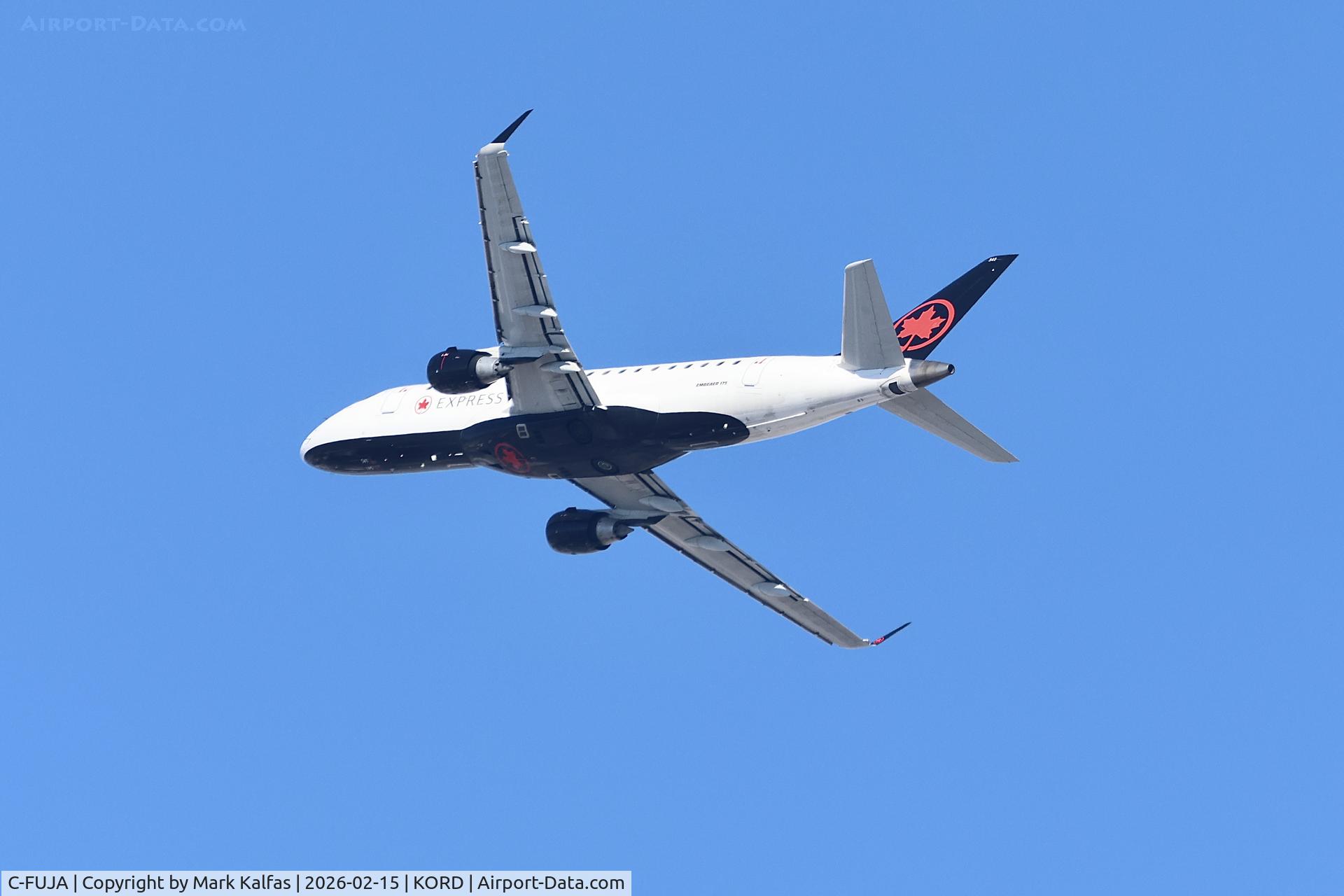 C-FUJA, 2009 Embraer 175SU (ERJ-170-200SU) C/N 17000272, E175 JAZZ / Air Canada Express Embraer ERJ 175 C-FUJA, JZA8960 ORD-YUL