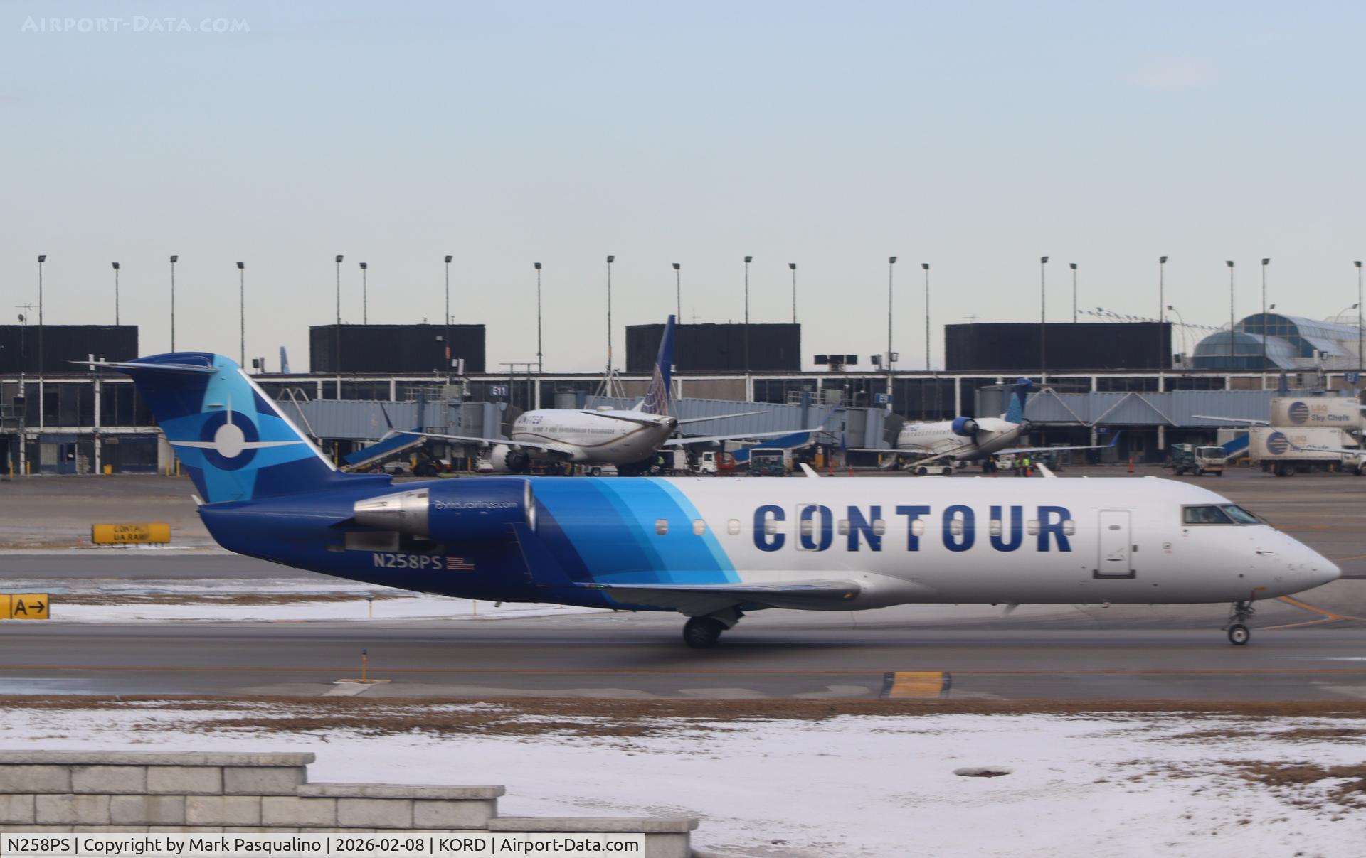 N258PS, 2004 Bombardier CRJ-200ER (CL-600-2B19) C/N 7941, CL-600-2B19