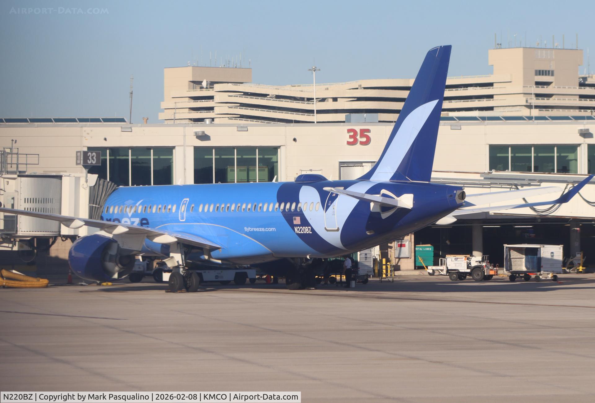 N220BZ, 2023 Airbus A220-371 C/N 55202, Airbus A220-371